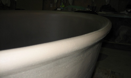 信楽焼　陶浴槽　楕円型 仕上げ工程