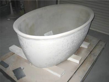 信楽焼き　陶器浴槽　楕円型　磨き工程前